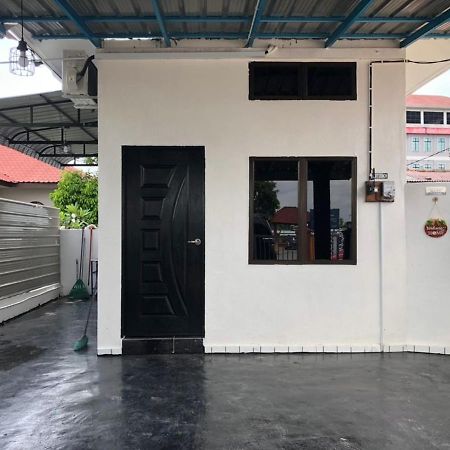 Abe Cottage Kampung Kuala Besut Exterior foto